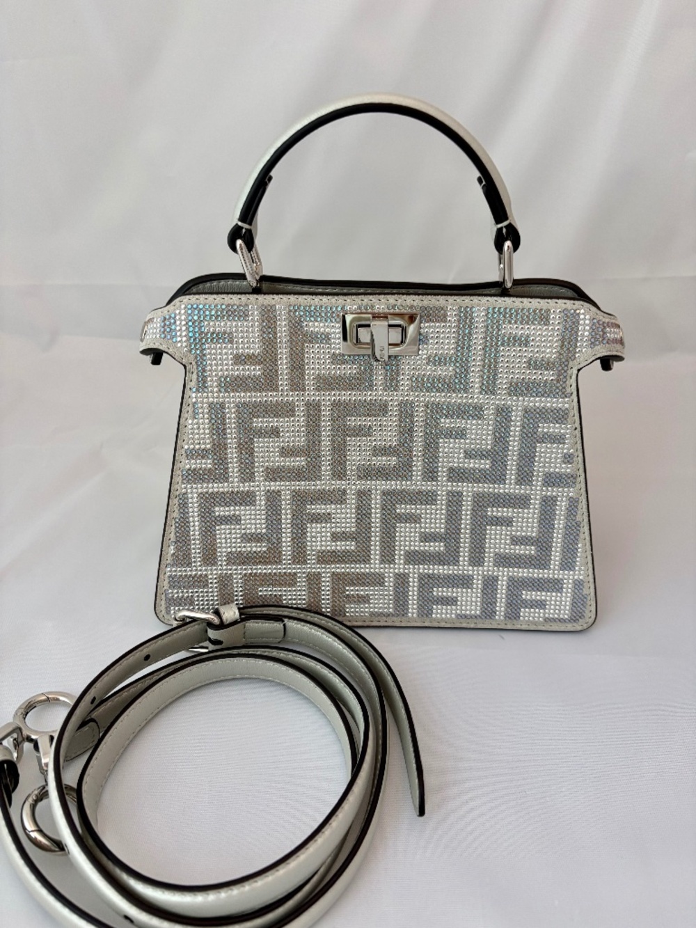 Fendi Crystal Embellished Bag – Authentic Luxury Statement Piece - Picture 3 of 14